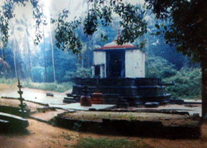 Temple renovated after 1950, with roof